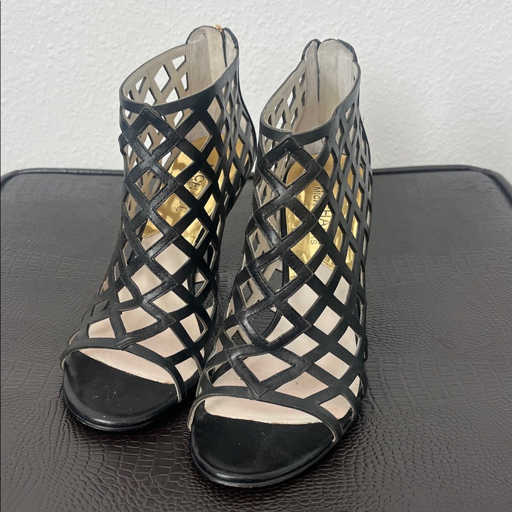 MICHAEL KORS Black Strappy Heeled Sandals - Picture 2 of 5